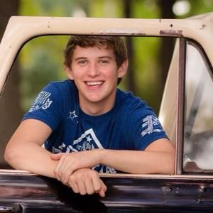 Meet your Posher, Bradyn